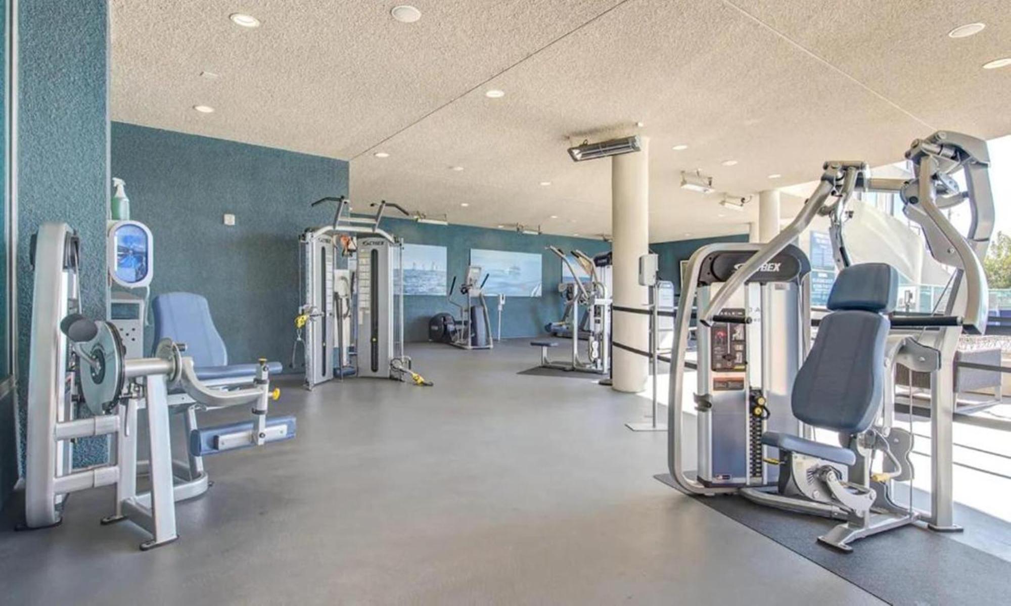 Apartment Sapphire Shores-beach View 2br Amazing Amenities